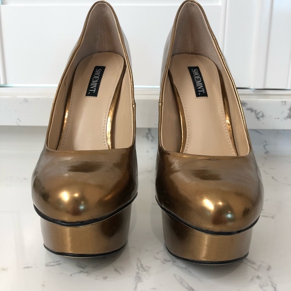 Surprisingly comfy! Metallic platform heels - Picture 2 of 6